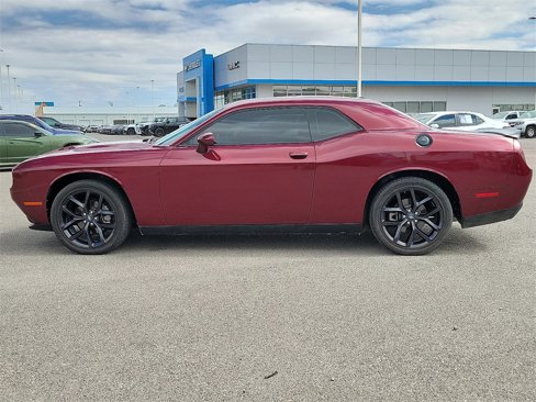Used 2022 Dodge Challenger SXT w/ Blacktop Package image 6