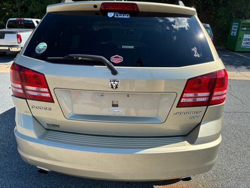 Used 2010 Dodge Journey SXT w/ Flexible Seating Group image 5
