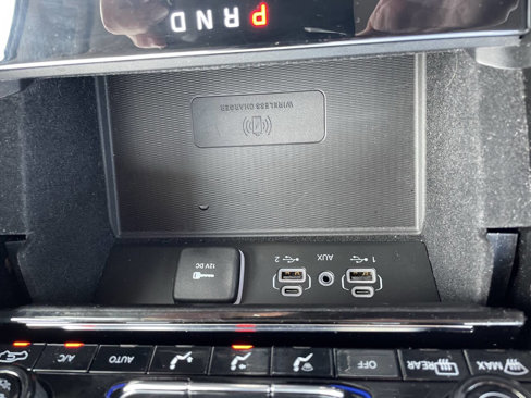 Used 2021 Jeep Grand Cherokee L Limited w/ Luxury Tech Group II image 28