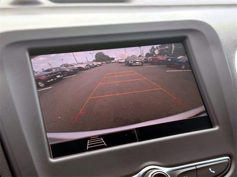 Used 2022 Chevrolet Equinox LT image 31
