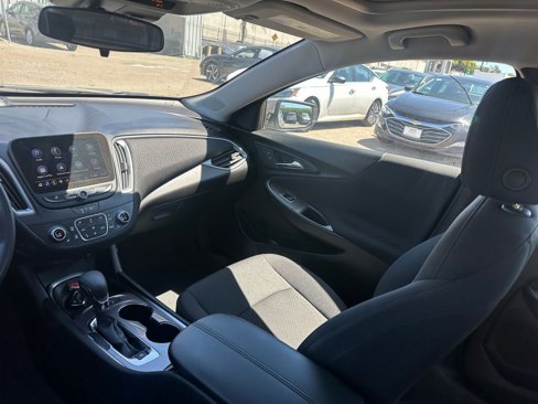 Used 2024 Chevrolet Malibu LT image 35