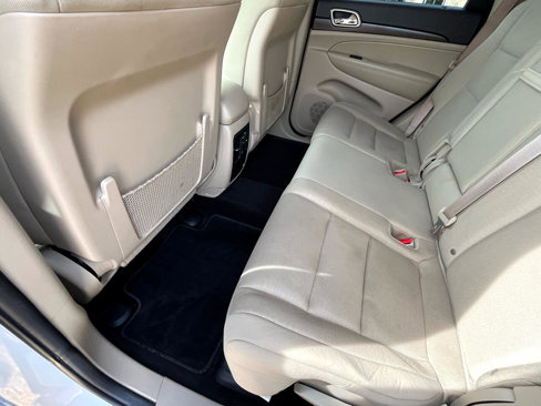 Used 2014 Jeep Grand Cherokee Laredo w/ Quick Order Package 23E image 36