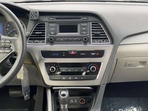 Used 2015 Hyundai Sonata SE image 15