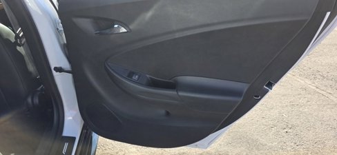 Used 2017 Chevrolet Volt Premier w/ Driver Confidence II Package image 13