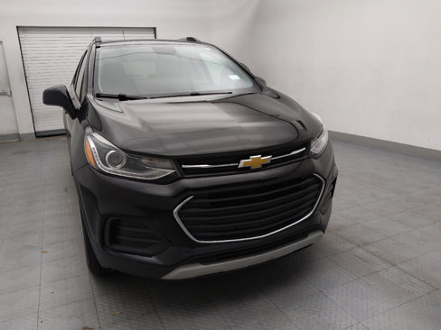 Used 2019 Chevrolet Trax LT w/ LT Convenience Package image 14