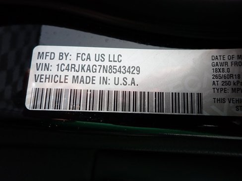 Used 2022 Jeep Grand Cherokee L Laredo w/ Luxury Tech Group I image 40