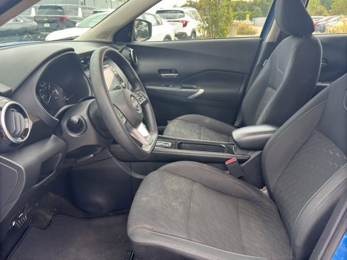 Used 2024 Nissan Kicks SV image 13