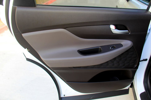 Used 2019 Hyundai Santa Fe SE image 23