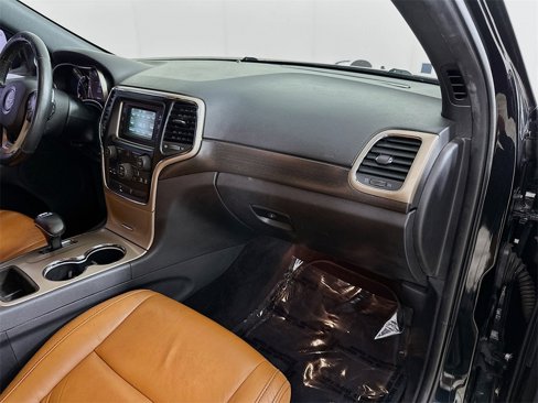 Used 2015 Jeep Grand Cherokee Laredo w/ Quick Order Package 23E image 27