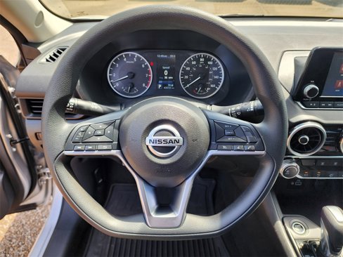 Used 2023 Nissan Sentra S image 15