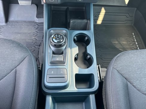 New 2025 Ford Maverick XL w/ Equipment Group 102A image 17