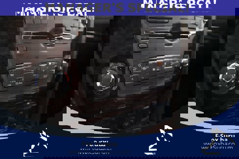 Used 2019 Nissan Armada SL image 22