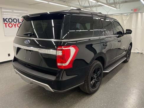 Used 2020 Ford Expedition XLT w/ Equipment Group 202A image 2