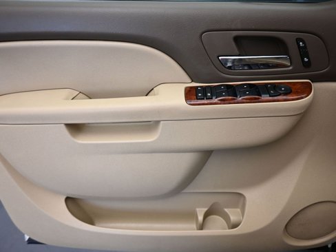 Used 2014 Chevrolet Tahoe LT image 10