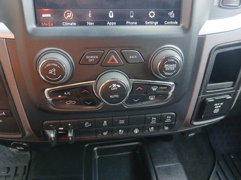 Used 2018 RAM 2500 Power Wagon w/ Leather & Luxury Group image 40