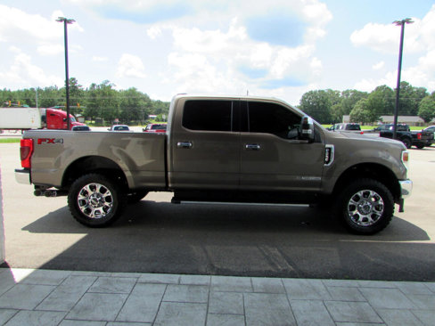 Used 2021 Ford F250 Lariat w/ Lariat Ultimate Package image 4