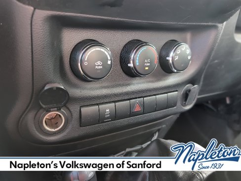 Used 2014 Jeep Wrangler Sport image 13