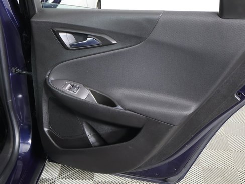 Used 2017 Chevrolet Malibu LT image 23