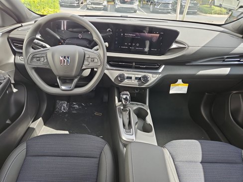 New 2025 Buick Envista Preferred image 9