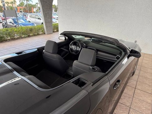 Used 2019 Chevrolet Camaro LT image 29