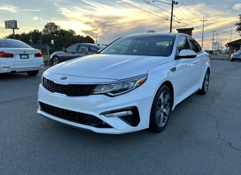 Used 2019 Kia Optima S image 3