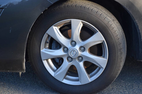 Used 2011 MAZDA MAZDA3 i Touring image 33