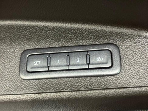 Used 2019 GMC Yukon Denali image 15