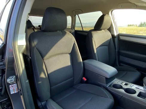 Used 2019 Subaru Outback 2.5i Premium image 16