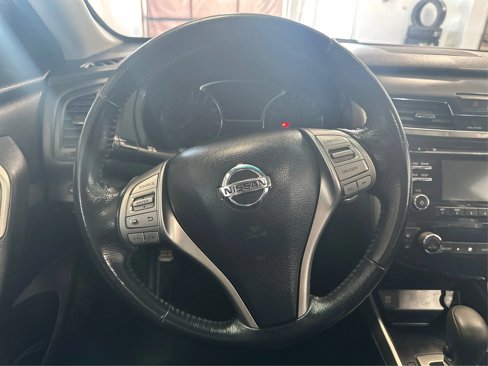 Used 2015 Nissan Altima 2.5 SV image 20
