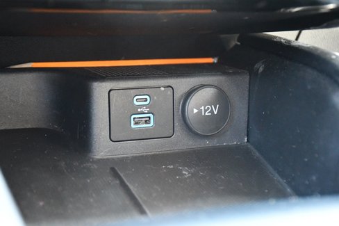 Used 2022 Ford Escape SE w/ Cold Weather Package image 29
