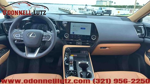 Used 2025 Lexus NX 250 FWD image 21