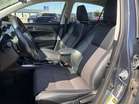 Used 2015 Toyota Corolla S image 10