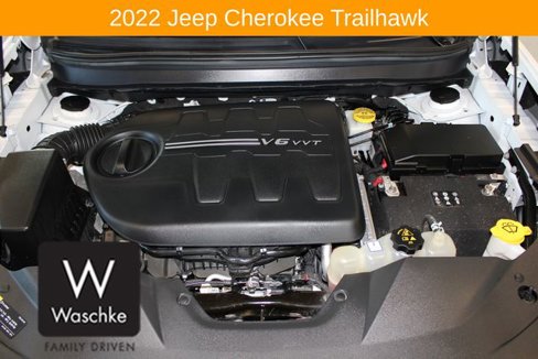 Used 2022 Jeep Cherokee Trailhawk w/ Trailer Tow Group image 10
