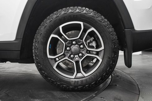 Used 2023 Jeep Grand Cherokee Trailhawk image 33