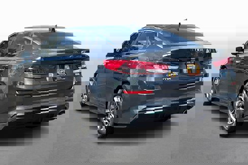 Used 2020 Kia Optima LX image 10