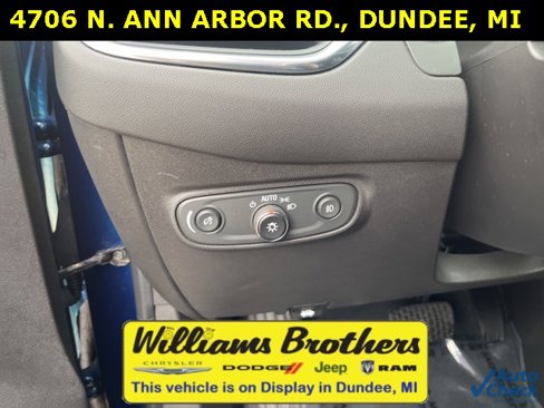 Used 2020 Chevrolet Equinox LT w/ Driver Convenience Package image 10