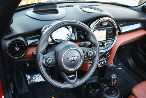 Used 2020 MINI Cooper S image 12