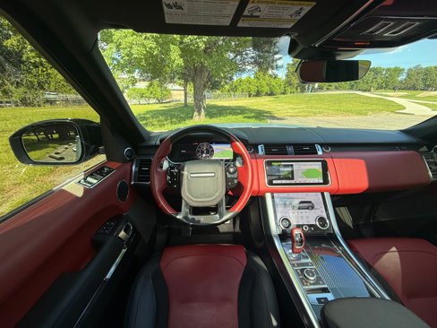 Used 2022 Land Rover Range Rover Sport SVR Carbon Edition image 33