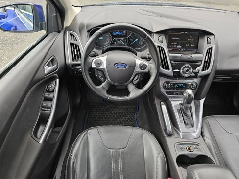 Used 2013 Ford Focus Titanium w/ Titanium Handling Pkg image 13