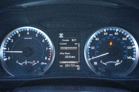 Used 2017 Toyota Highlander FWD V6 image 28