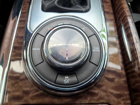 Used 2020 Nissan Armada SL w/ Premium Package image 29