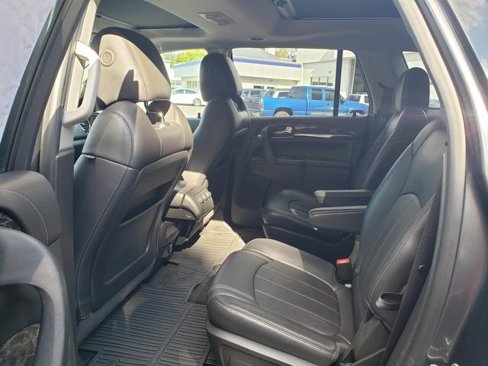 Used 2014 Buick Enclave Leather image 12