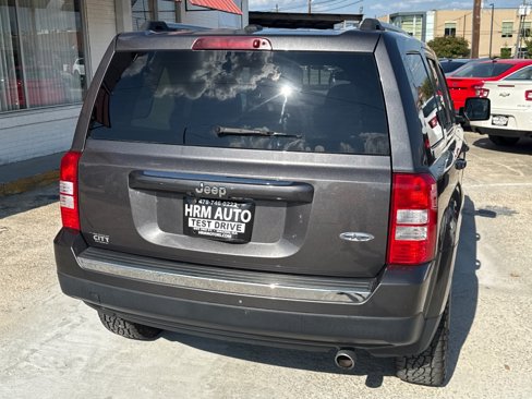 Used 2016 Jeep Patriot High Altitude image 6