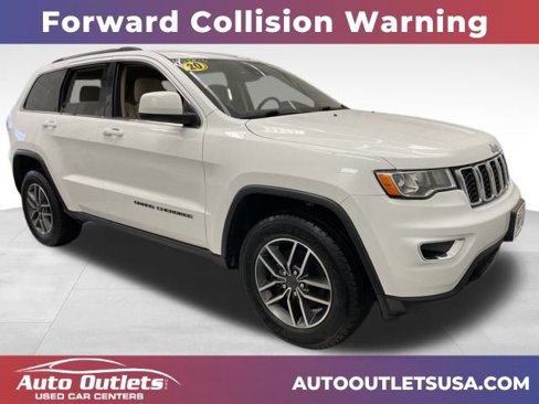 Used 2020 Jeep Grand Cherokee Laredo w/ Security & Convenience Group image 1