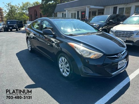 Used 2012 Hyundai Elantra GLS image 4