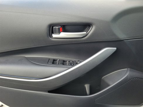 Used 2020 Toyota Corolla SE image 16