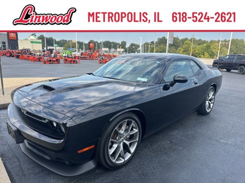 Used 2022 Dodge Challenger GT image 1