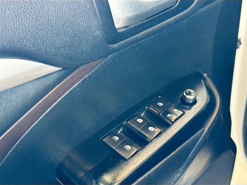 Used 2015 Toyota Highlander XLE image 18