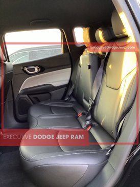 New 2025 Jeep Compass Limited image 13