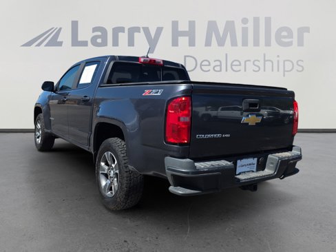 Used 2017 Chevrolet Colorado Z71 image 3